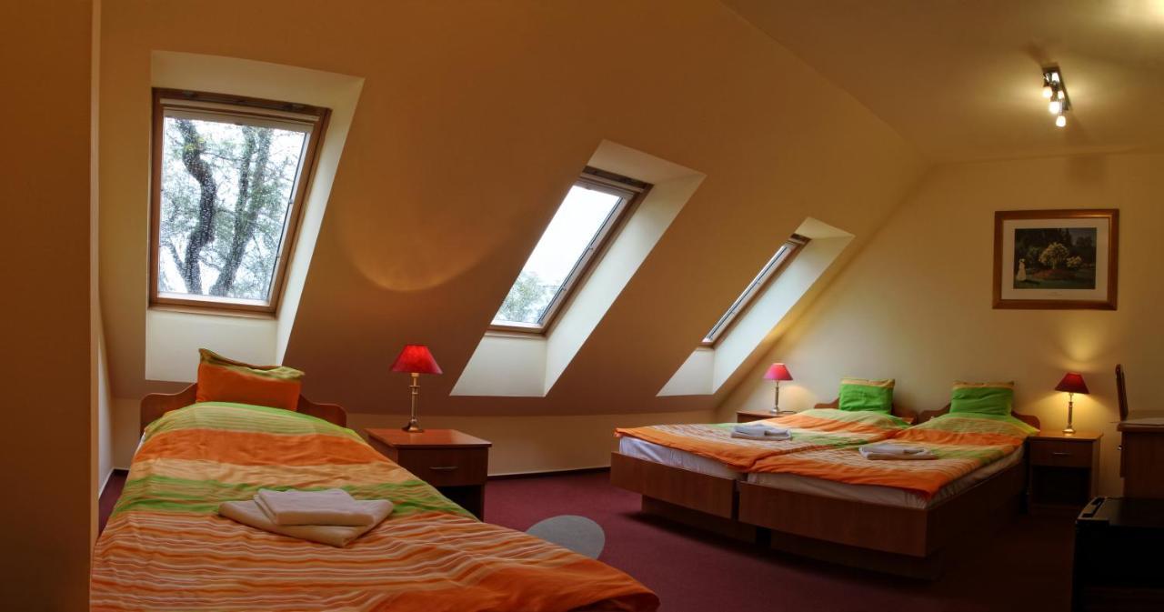 Minerva Panzio Hotel Debrecen